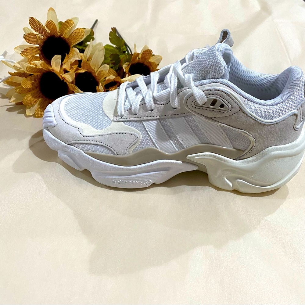 Adidas Magmur Runner W